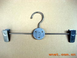 廣州市華達塑料衣架廠產品展示 創新寵物衣架，呵護愛寵時尚生活